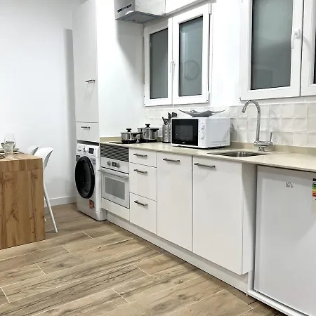 Loft Tr28 - Ground & Arts Connected Apartament