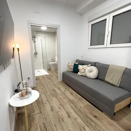 Loft Tr28 - Ground & Arts Connected *