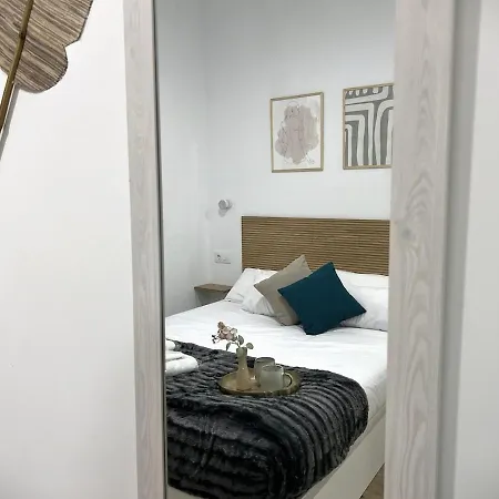 Loft Tr28 - Ground & Arts Connected Apartament Walencja
