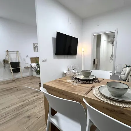 Loft Tr28 - Ground & Arts Connected * Walencja